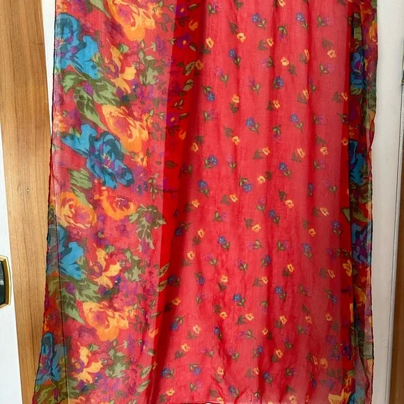 Floral Red Scarf - Picture 5 of 5